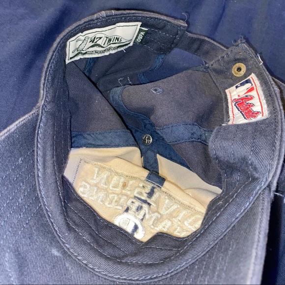 08 Phillies Division Champion Hat - Picture 4 of 6